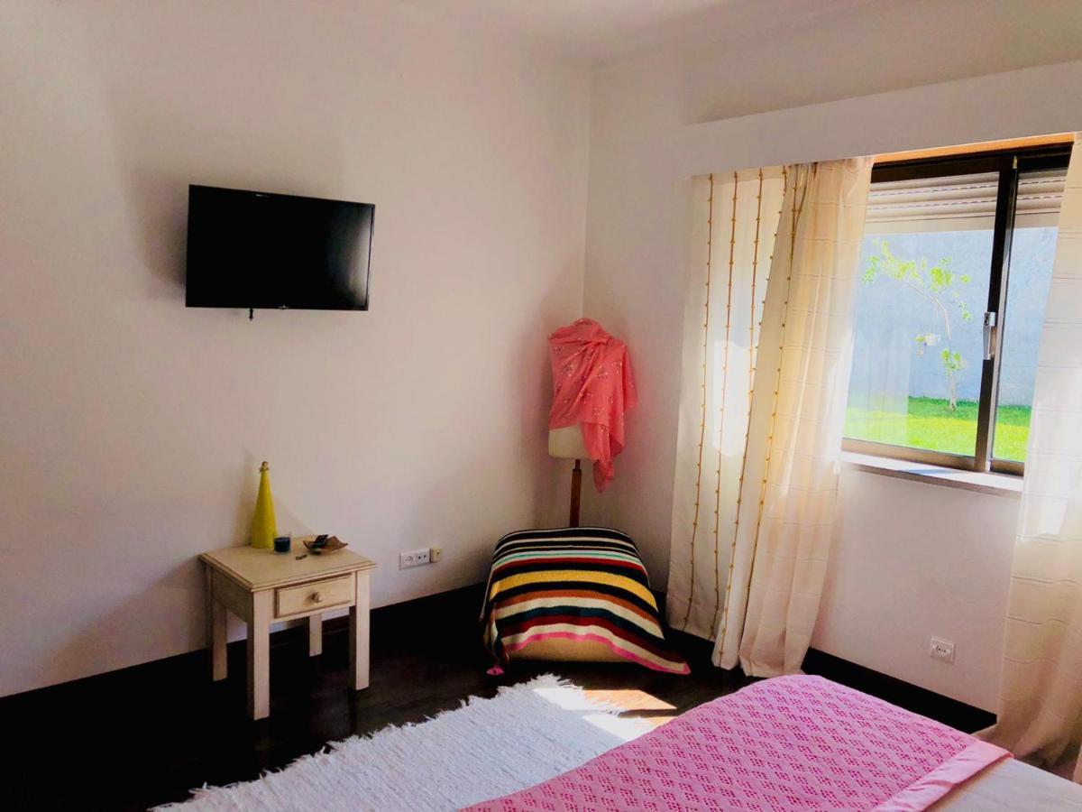Casa Do Trevo Apartment Salir de Porto Ngoại thất bức ảnh