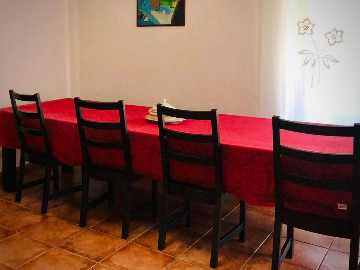 Casa Do Trevo Apartment Salir de Porto Ngoại thất bức ảnh