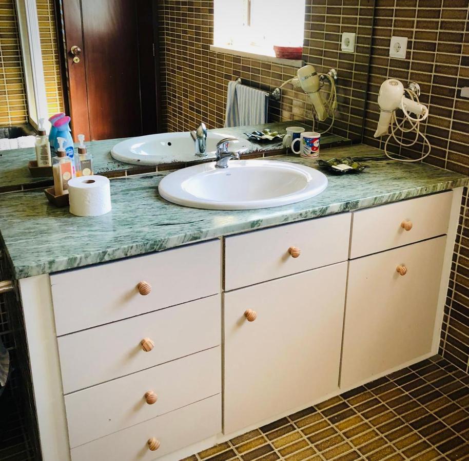 Casa Do Trevo Apartment Salir de Porto Ngoại thất bức ảnh